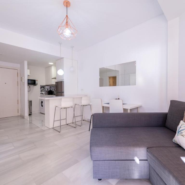 1st line Paseo marítimo en el puerto deportivo de Marbella - Apartamento de 1 dormitorio - 6