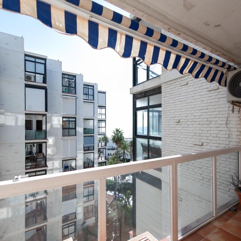 1st line Paseo marítimo en el puerto deportivo de Marbella - Apartamento de 1 dormitorio - 14