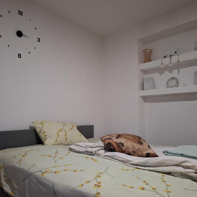 Pandora's Place - Deluks Dvokrevetni Studio sa Bračnim Krevetom - 1