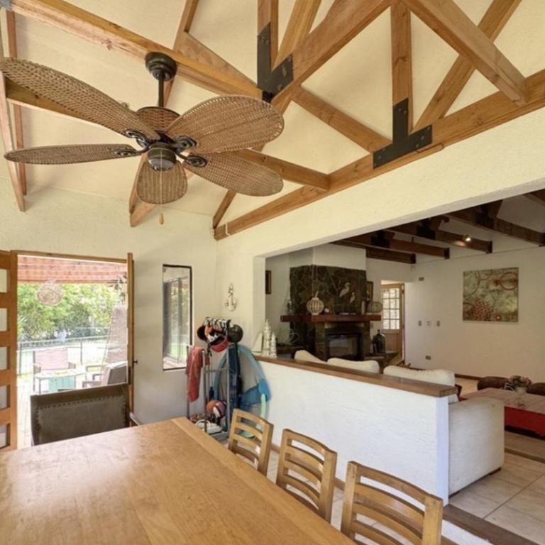 Casa en lago rapel, quincho, piscina, acceso al lago Familiar - Casa de 4 dormitorios - 30