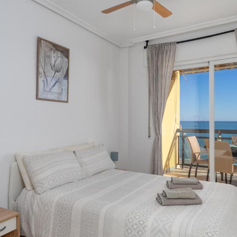 3 Bedroom, sea front & sea view, plunge pool - Apartamento - 4