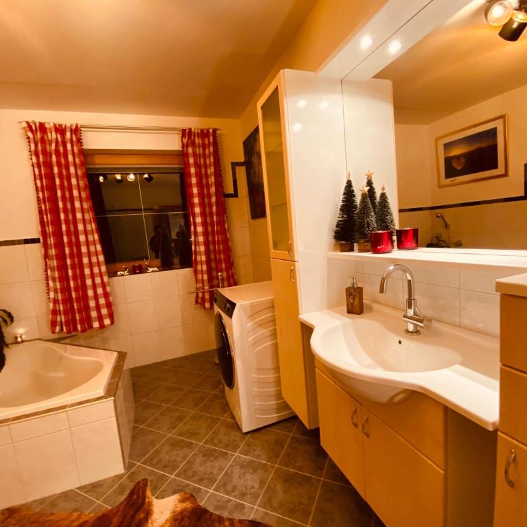 Ferienhaus Zillertal Rohrberg mit Panoramablick und Sauna - Apartment mit 2 Schlafzimmern - 42
