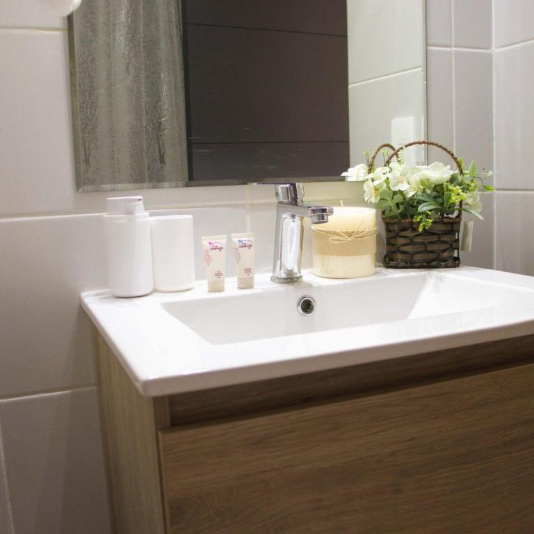 HOM I Centrico y Nuevo Depto 2D2B 2PAX Santiago - Apartamento - 12