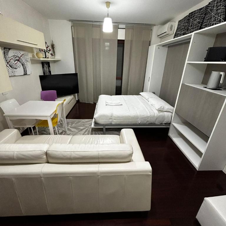 Fiumicino Relax House - Appartamento con 2 Camere da Letto - 9