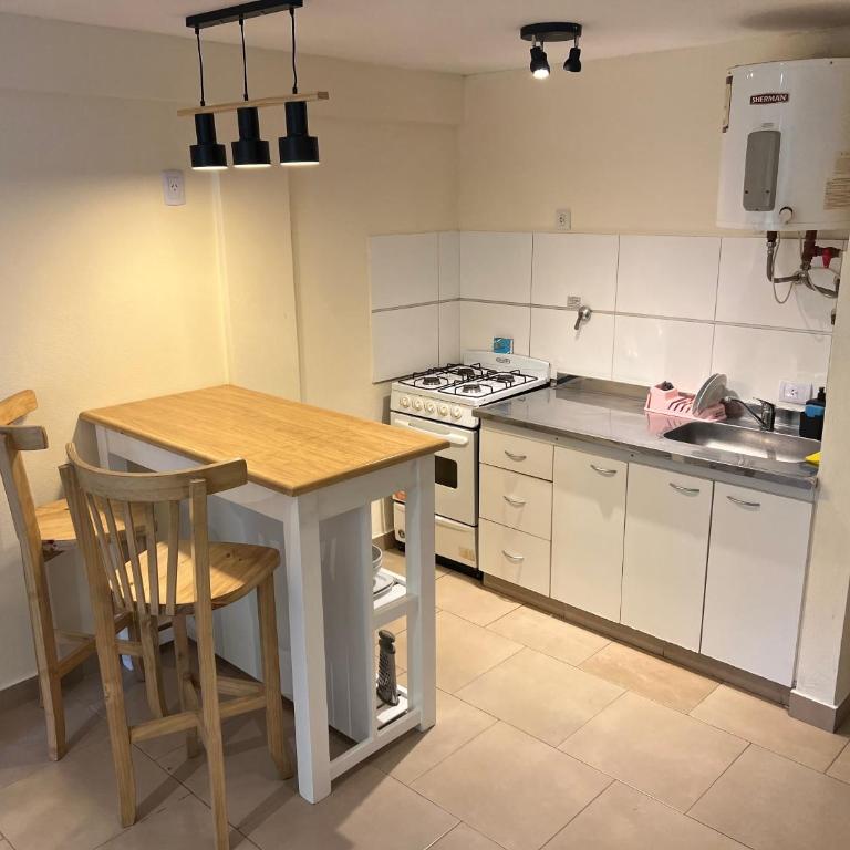 Monoambiente centro Bariloche - Apartamento de 1 dormitorio - 2