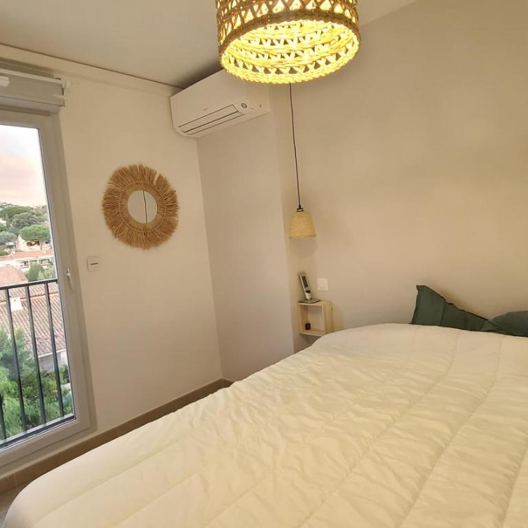 Appartement climatisé T3 vue mer de 63 M2 - 2 chambres et belle terrasse de 23 M2 - Appartement 2 Chambres avec Terrasse et Vue sur la Mer - 20