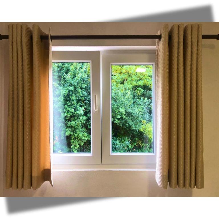 Apartments Djurovic - Double Room with Balcony and Sea View - 19
