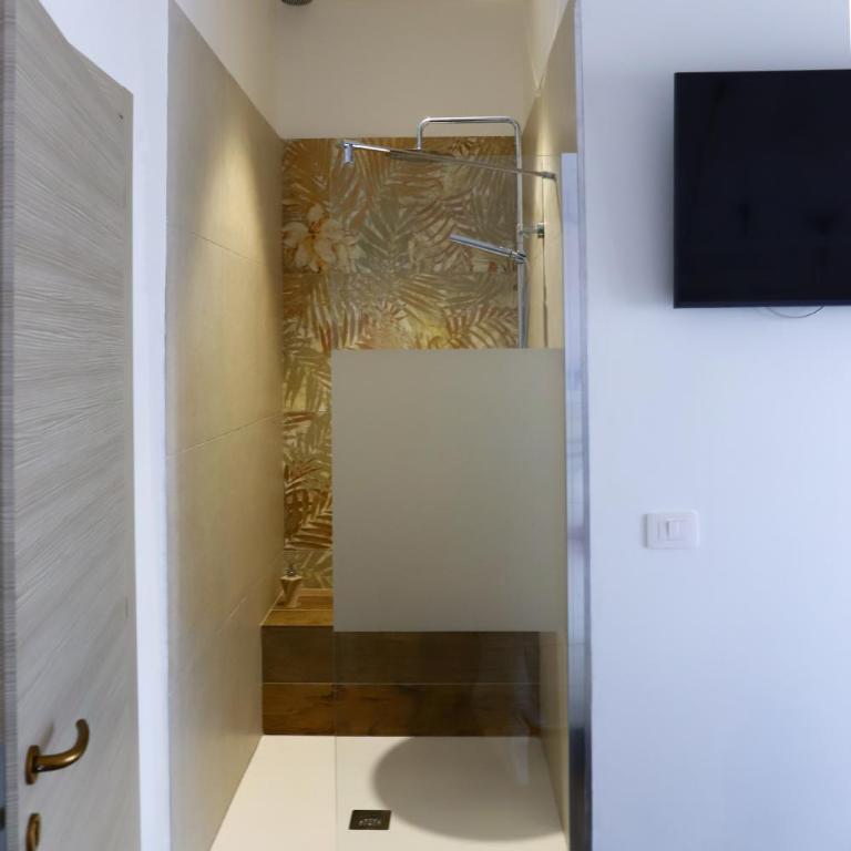 Le Nespole - Camera Matrimoniale con Bagno Privato - 8