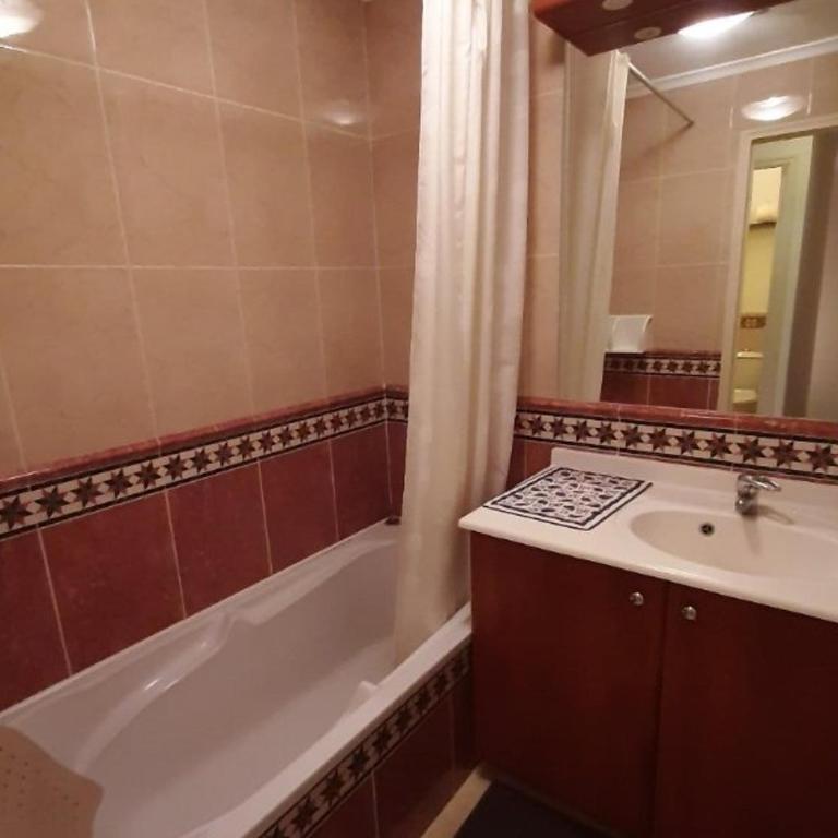 Valras-Plage: Pavillon 6 pers, Piscine, Parking privé - FR-1-781-66 - Ferienhaus - 7