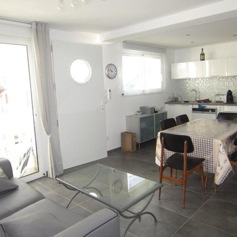 Villa moderne 5/6 pers, clim, parking, proche plage et centre - FR-1-781-64 - Ferienhaus - 3