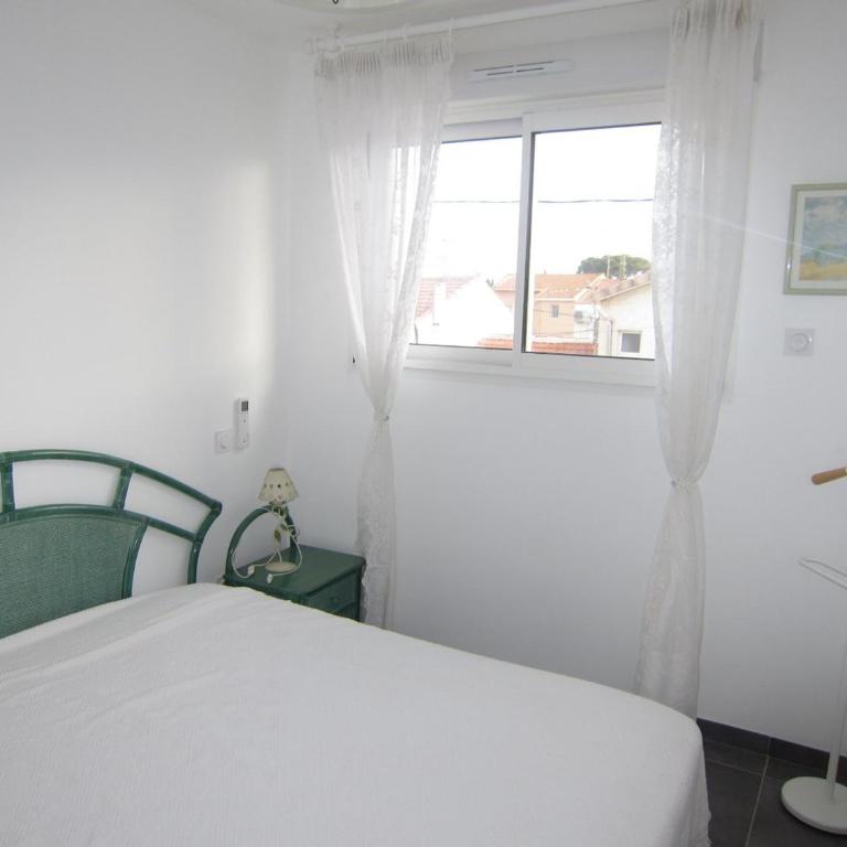 Villa moderne 5/6 pers, clim, parking, proche plage et centre - FR-1-781-64 - Ferienhaus - 4