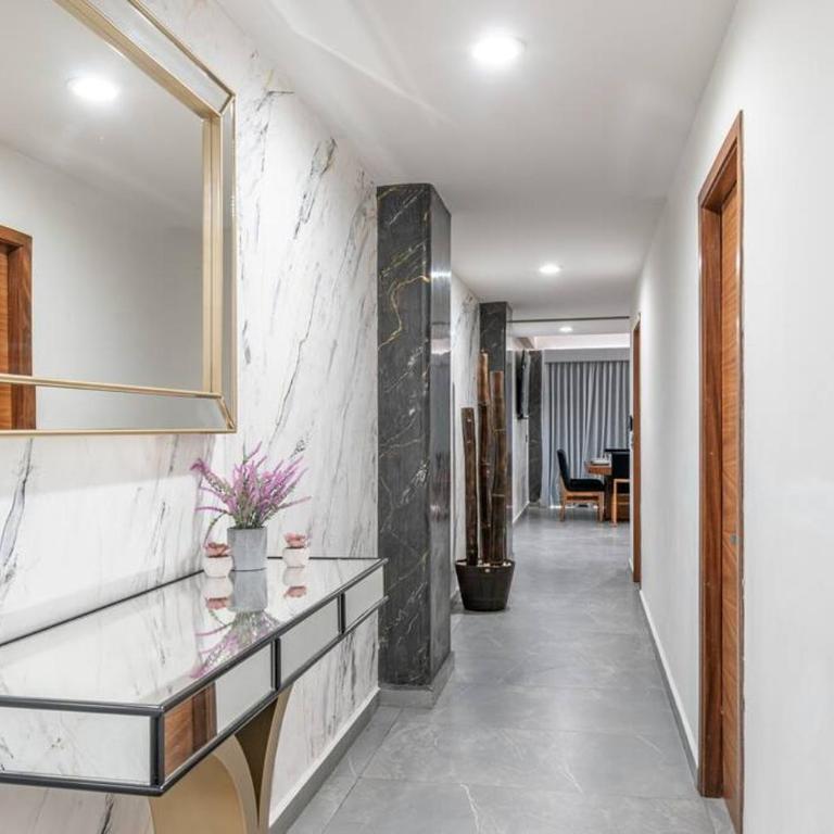 Lujo y Comodidad Frente al Mar en Torre Catania - Two-Bedroom Apartment - 2