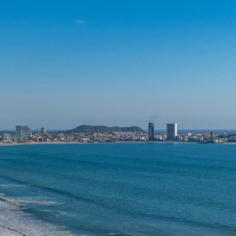 Lujo y Comodidad Frente al Mar en Torre Catania - Two-Bedroom Apartment - 26
