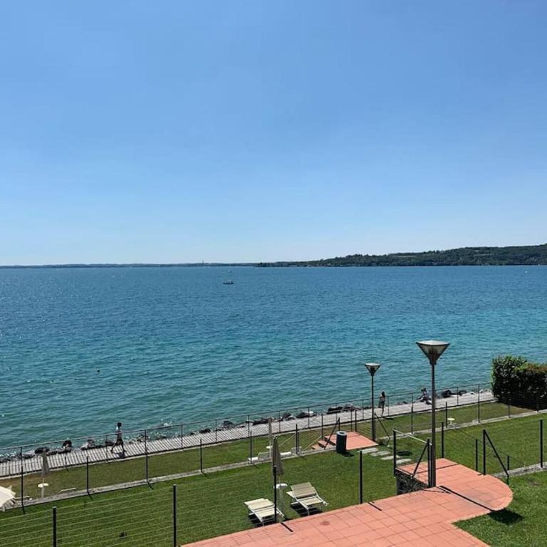 Luxury Lake View 2 Bed - Apartamento de 2 dormitorios - 32