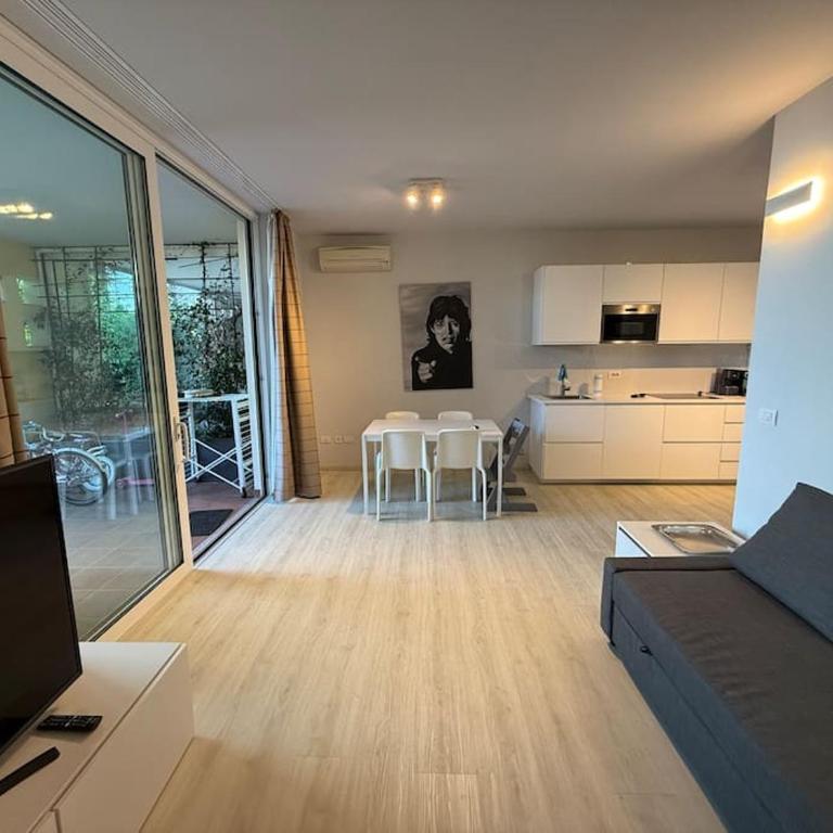 Luxury Lake View 2 Bed - Apartamento de 2 dormitorios - 35