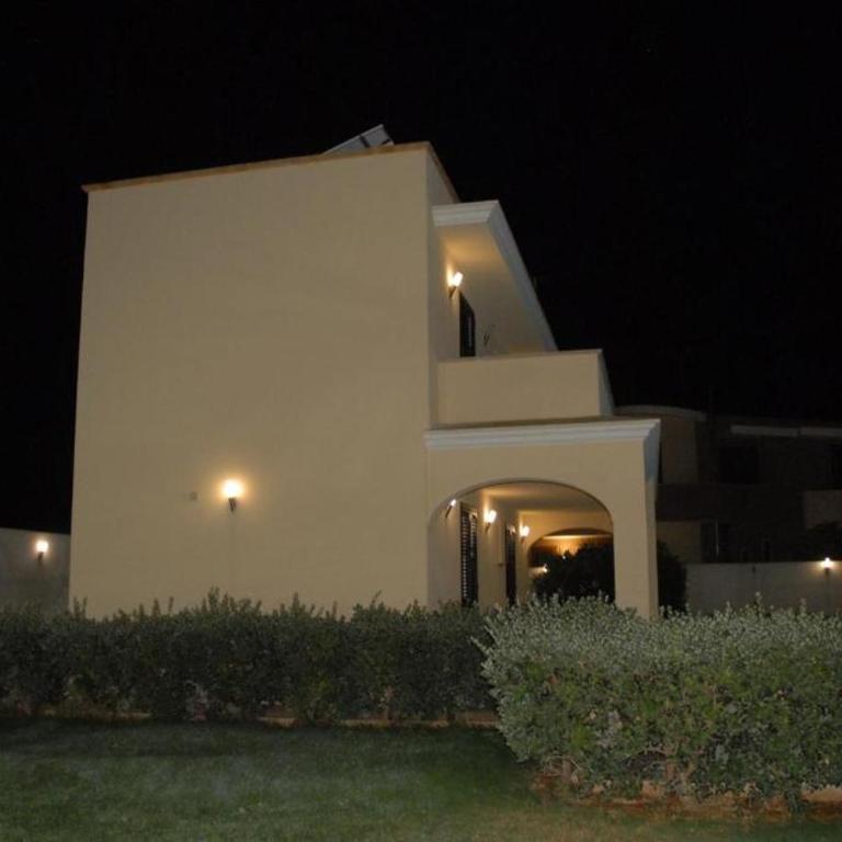 Oasi Tortuga Residence Appartamento 3 con piscina e barbecue h 24 - Appartamento con 1 Camera da Letto - 4
