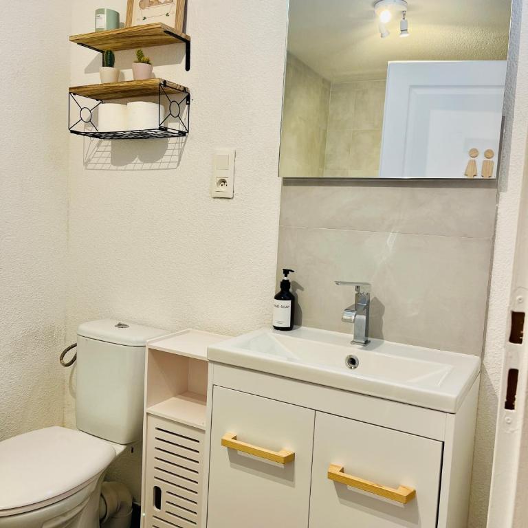 St Dominique - T2 Cosy avec parking - Apartment mit 1 Schlafzimmer - 8