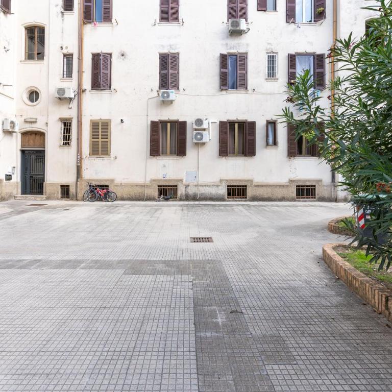 Typical & Cozy Apartment - Testaccio - Trastevere - Appartamento con 2 Camere da Letto - 40