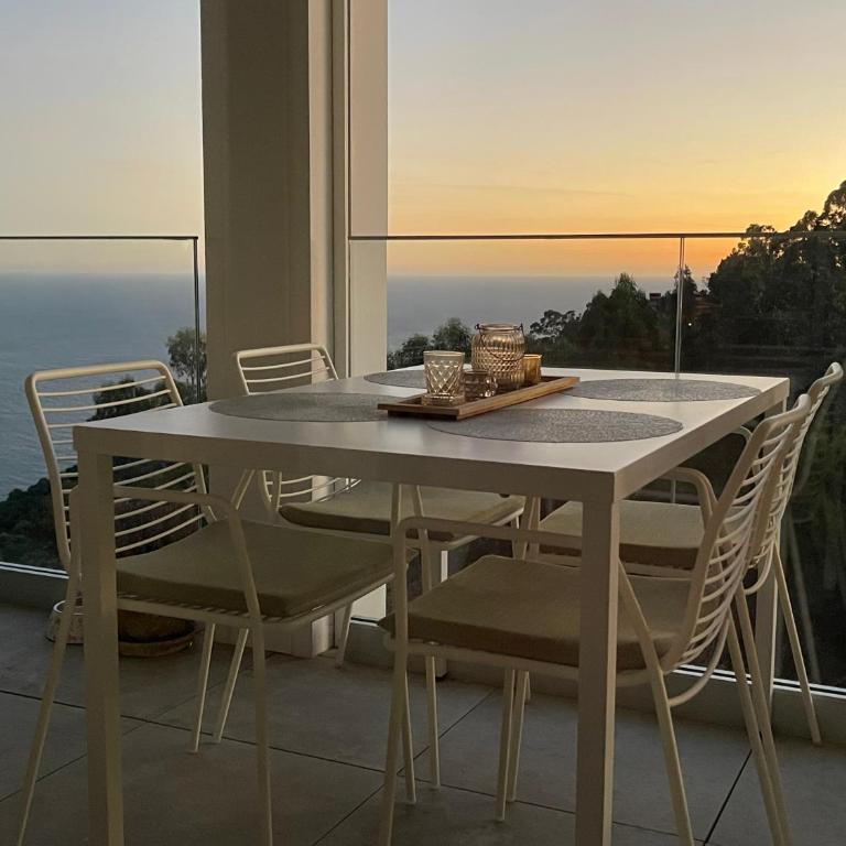 Appartement de luxe Eze village vue mer avec piscine - Appartement 1 Chambre - 24