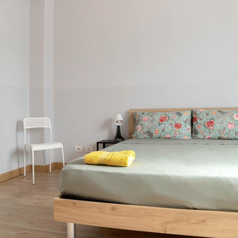 Casa di Massimo - Appartamento con 2 Camere da Letto e Balcone - 13
