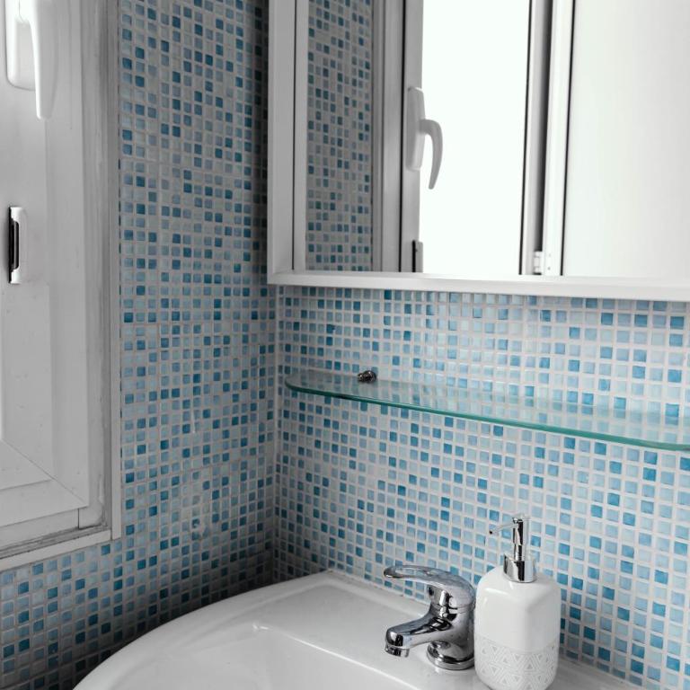 Casa di Massimo - Appartamento con 2 Camere da Letto e Balcone - 19