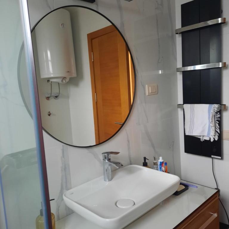 NJANJA apartmani Zlatibor - Apartman sa 2 Spavaće Sobe i Balkonom - 5