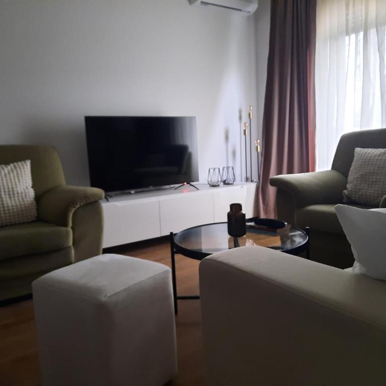 NJANJA apartmani Zlatibor - Apartman sa 2 Spavaće Sobe i Balkonom - 56