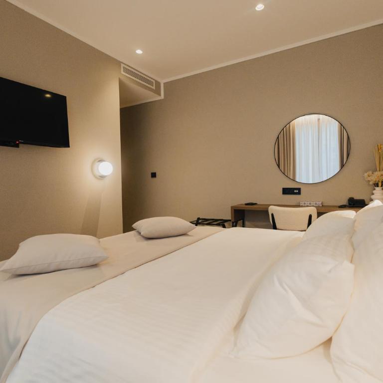 Hotel Flaneur - Deluks Dvokrevetna Soba sa Bračnim Krevetom/Zasebnim Krevetima - 2