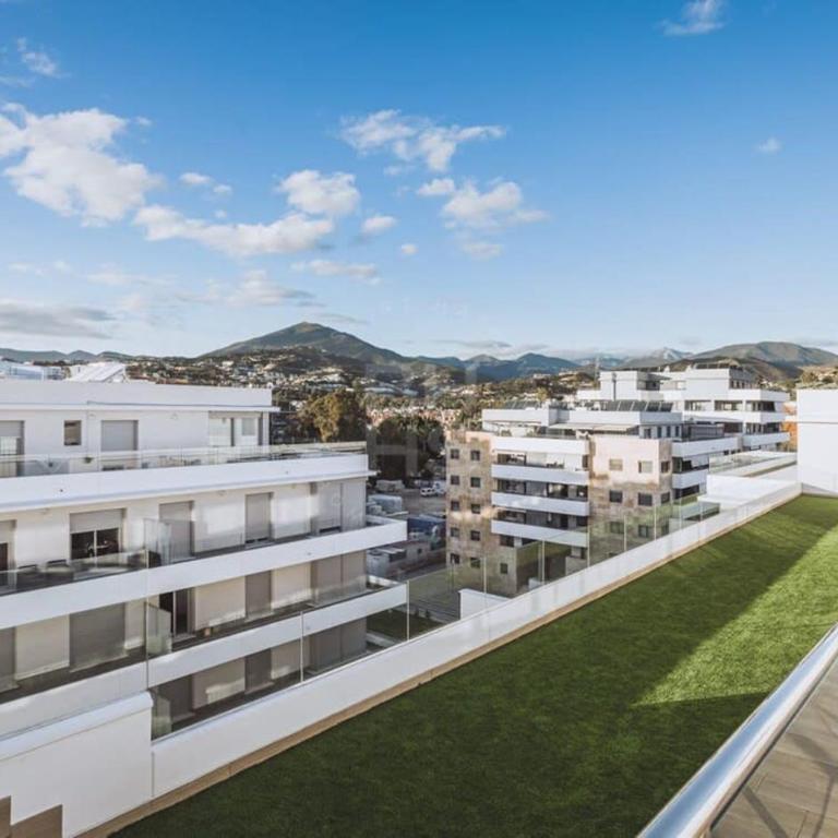 Jardines De Guadaiza Luxury Penthouse Rooftop Pool Bbq - Apartamento - 36