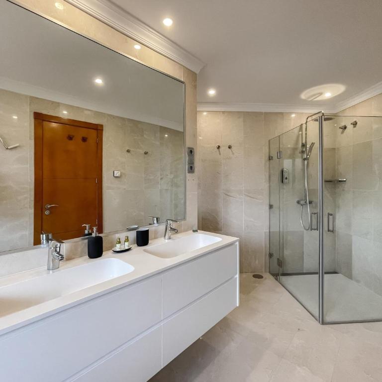 Aloha Hills Club Luxury Retreat Pools Gym Spa - Apartamento - 8