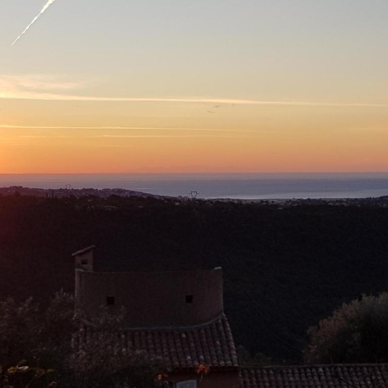 Appartement VUE MER an der Côte d'Azur für 2-3 Personen mit Gartenanteil - Appartement 1 Chambre - Vue sur Mer - 6