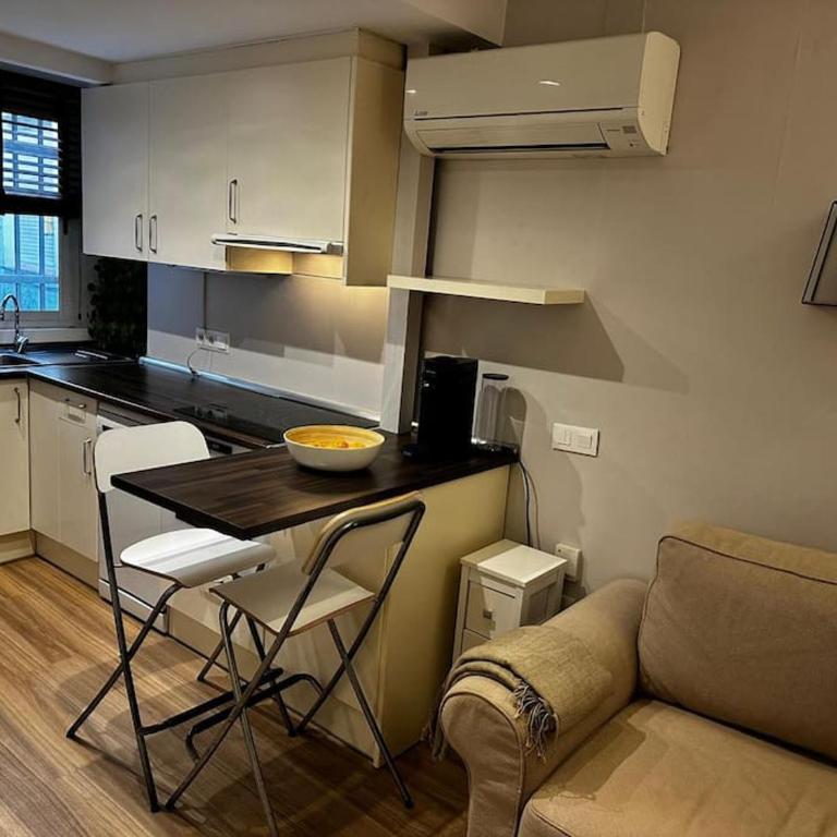 estudio en el centro de Madrid - One-Bedroom Apartment - 19