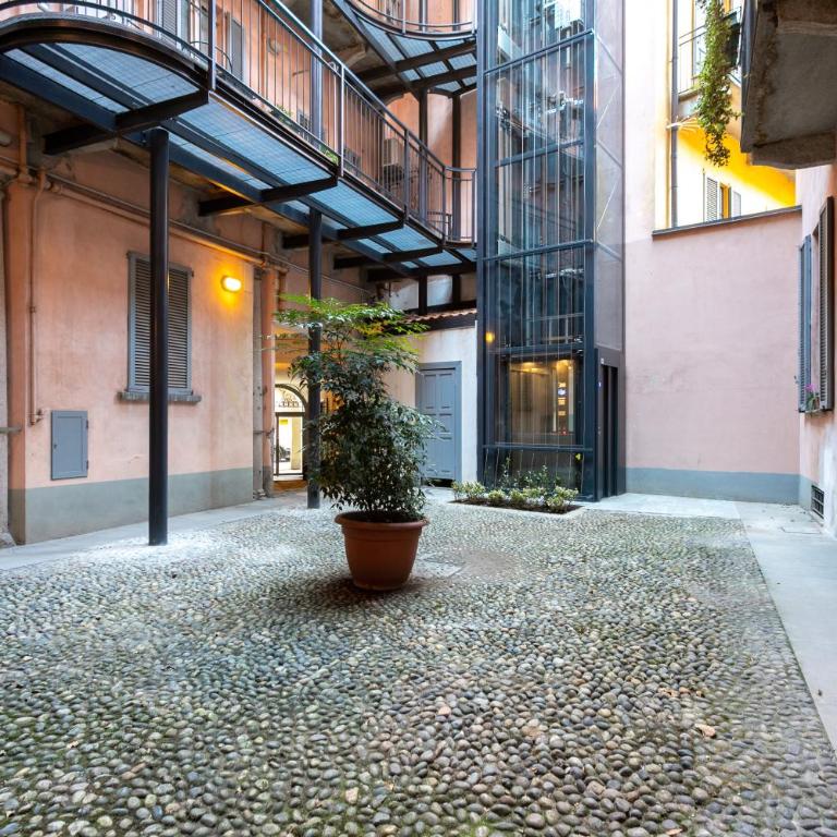 Co99- Large Studio Lanzone - Appartamento con 1 Camera da Letto - 35