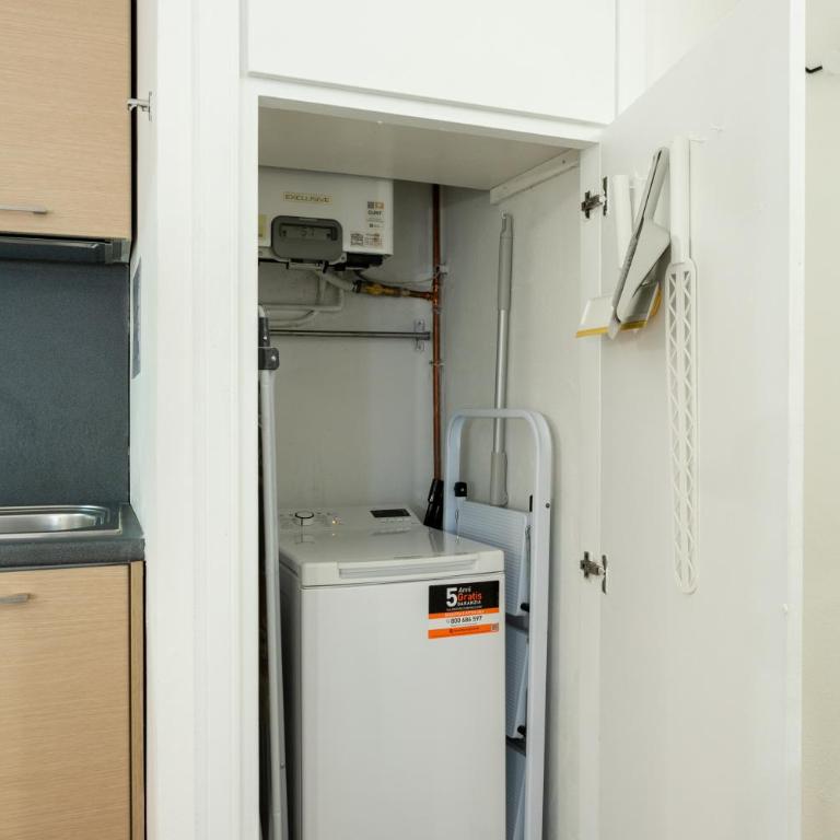 Co99- Large Studio Lanzone - Appartamento con 1 Camera da Letto - 10
