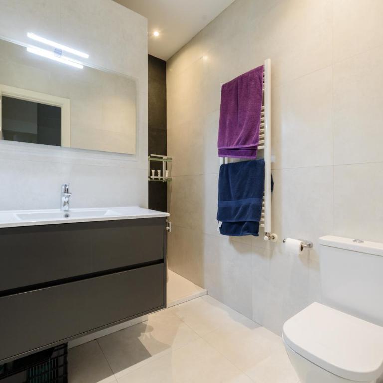 Modern Condo in Goya with Balcony - Retiro park - One-Bedroom Apartment - 18