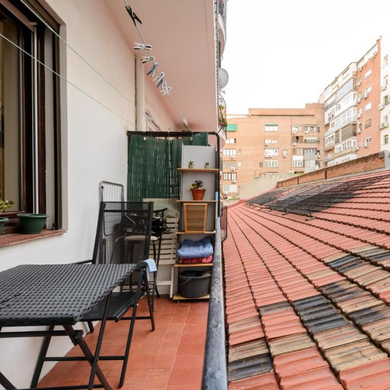 Modern Condo in Goya with Balcony - Retiro park - One-Bedroom Apartment - 24