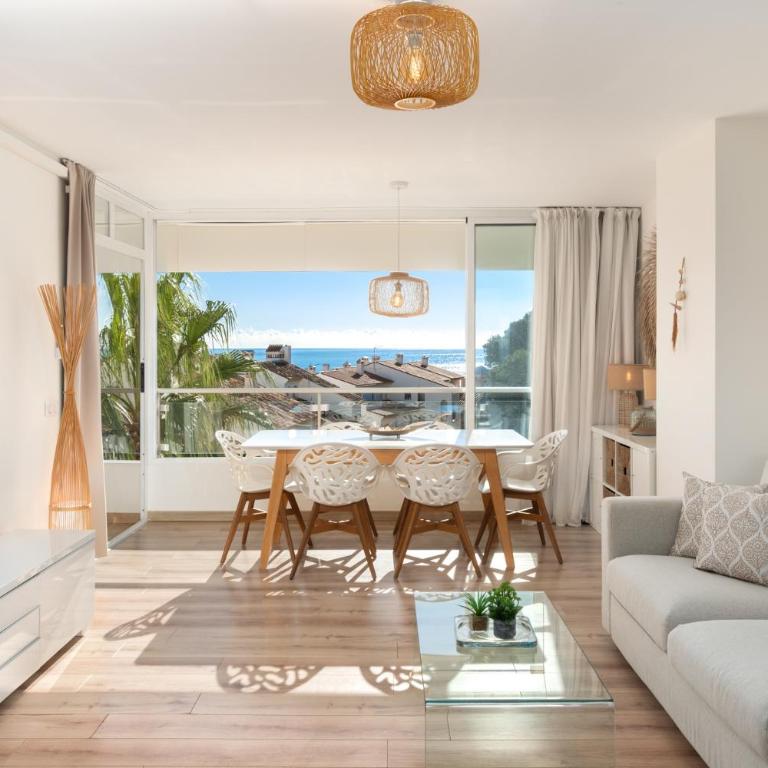 Luxury Frontline beach apartment with sea view - Apartamento de 2 dormitorios con balcón y vistas al mar - 2