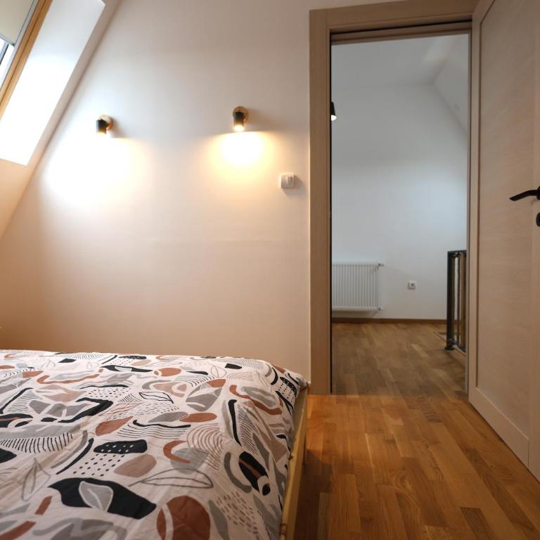 Apartmani RAZVIGORA - DivčiNova - Two-Bedroom Apartment - 29