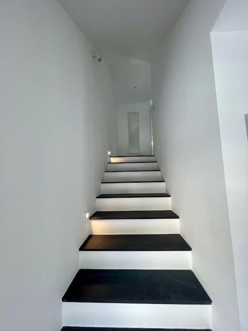 Luminoso, appena ristrutturato - Casa con 4 camere da letto - 25