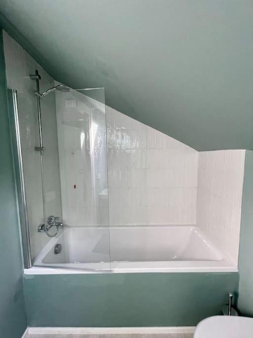 Luminoso, appena ristrutturato - Casa con 4 camere da letto - 27