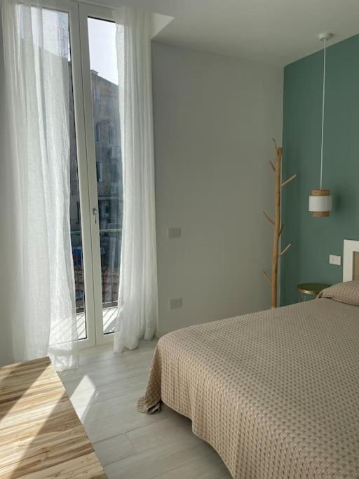 Luminoso, appena ristrutturato - Casa con 4 camere da letto - 32