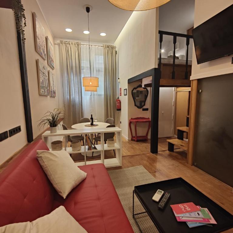 Red Loft in Madrid - One-Bedroom Apartment - 16