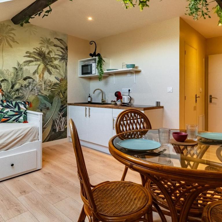 Cocon à Bali - Voyage à Dijon - One-Bedroom Apartment - 5