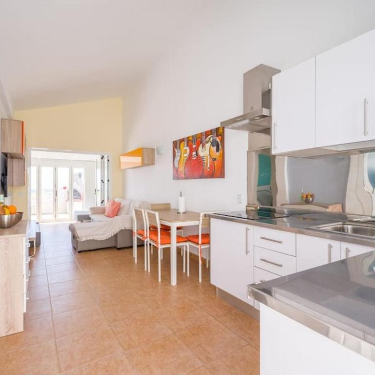 Roque y Nieves - One-Bedroom Apartment - 7