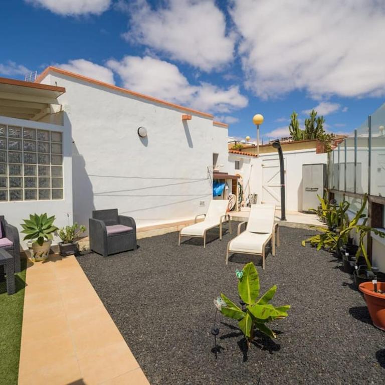 Roque y Nieves - One-Bedroom Apartment - 17