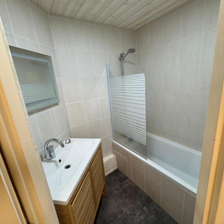 Appart 6-8 pers le bel alpe - Appartement 2 Chambres - 14