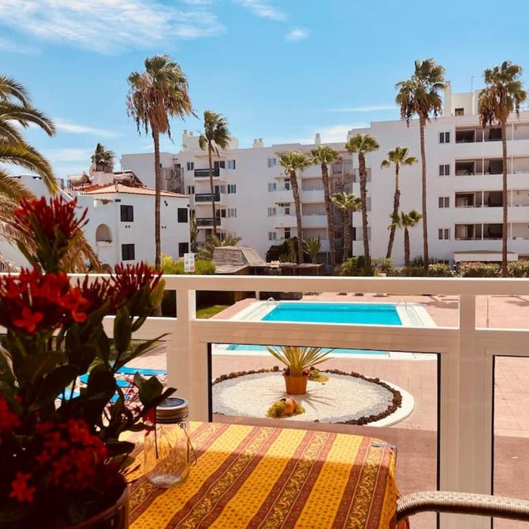 Alegranza 18 - Three-Bedroom Apartment - 16
