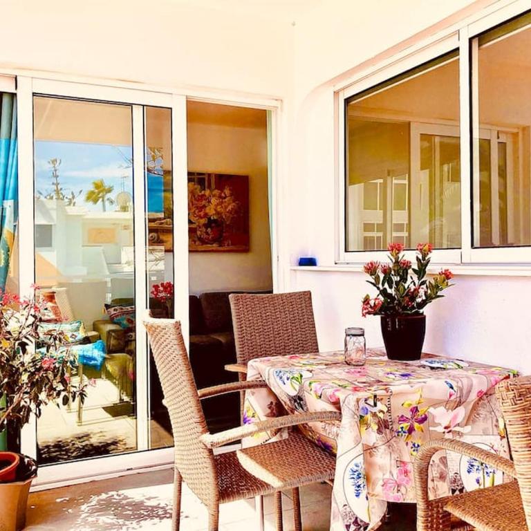 Alegranza 18 - Three-Bedroom Apartment - 14