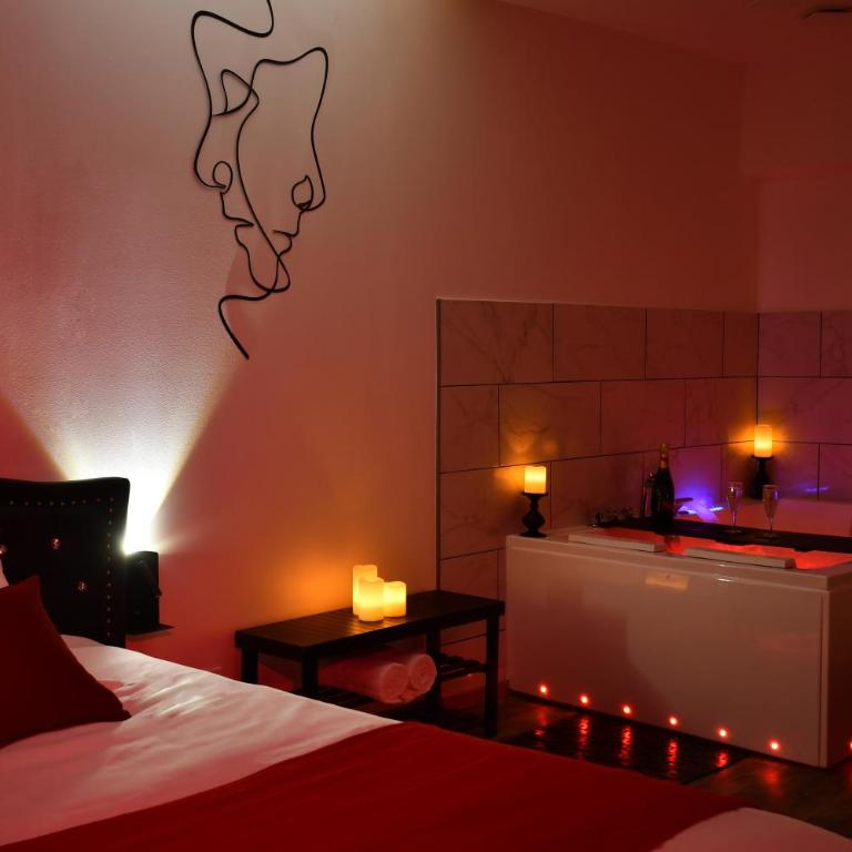 L'Arena - Love Room, Jacuzzi - Studio mit Whirlpool - 11