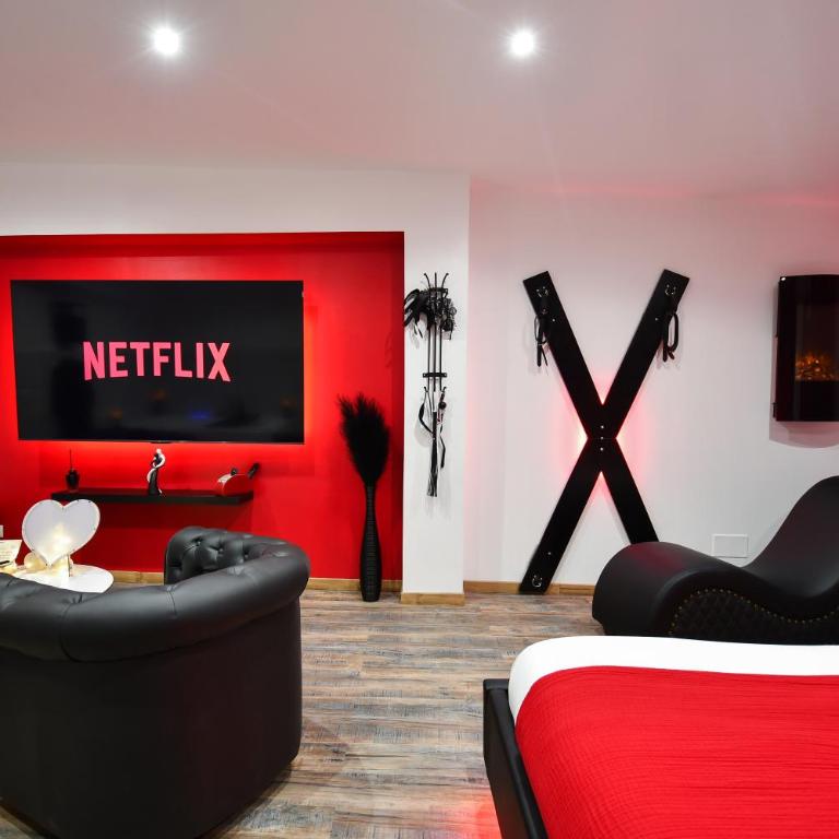 L'Arena - Love Room, Jacuzzi - Studio mit Whirlpool - 27